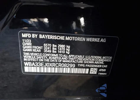 2024 BMW 760I xDrive z USA, uszkodzony, nr VIN WBA33EJ0XRCR08299
